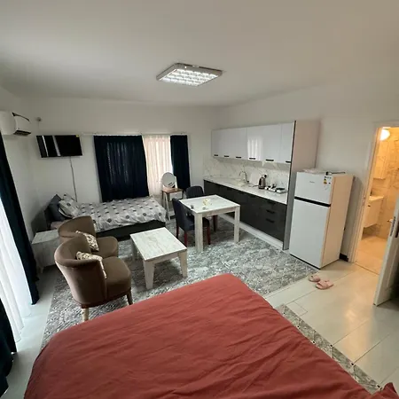 Island 1 منزل للإقامة فاماغوستا